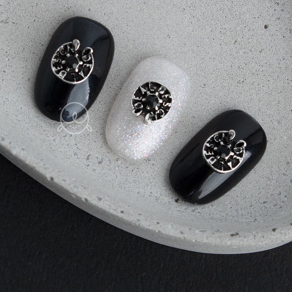 큐빅181 원형 크롬 네일파츠 (5개입)