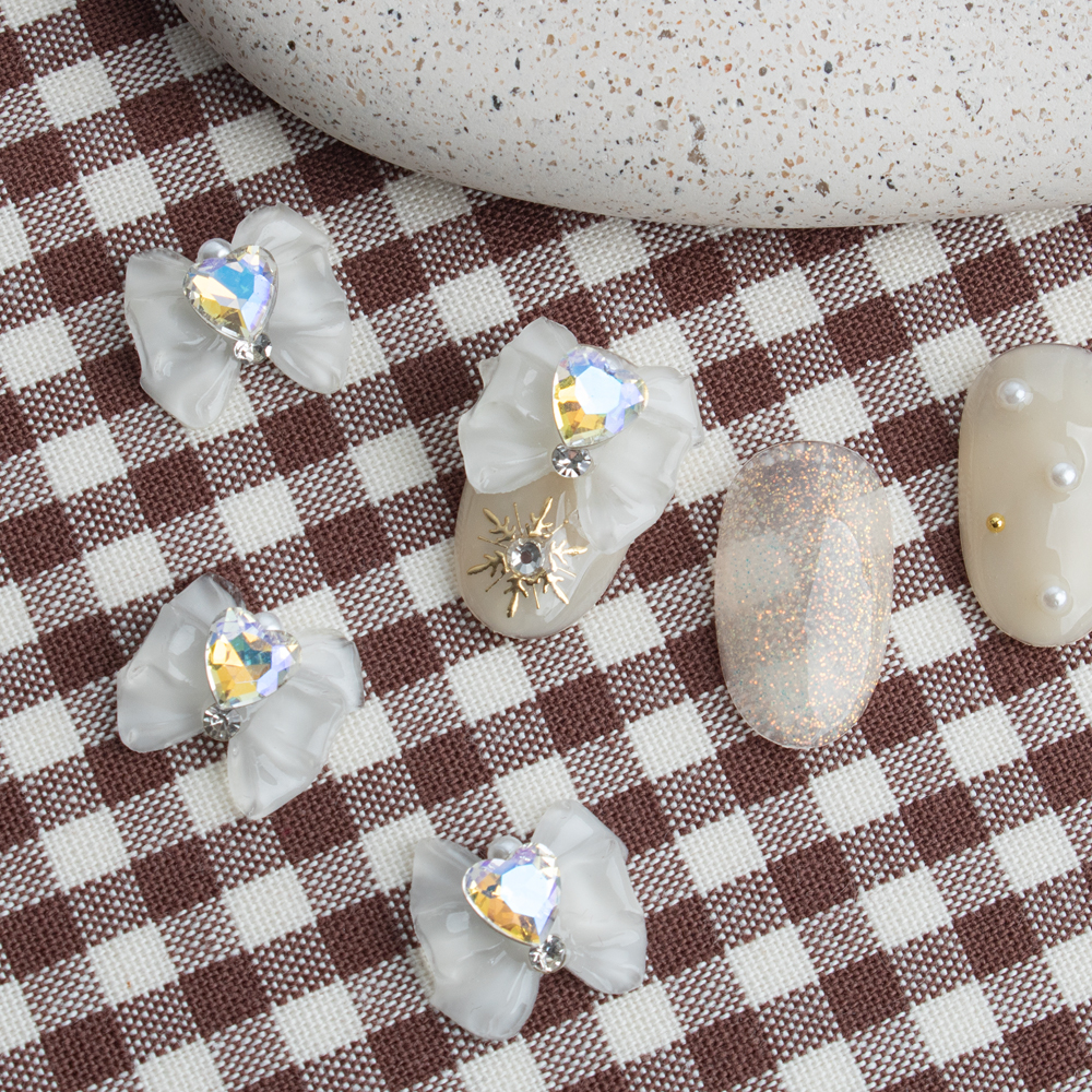 데코05 시럽하트 리본 네일파츠 (5개입)